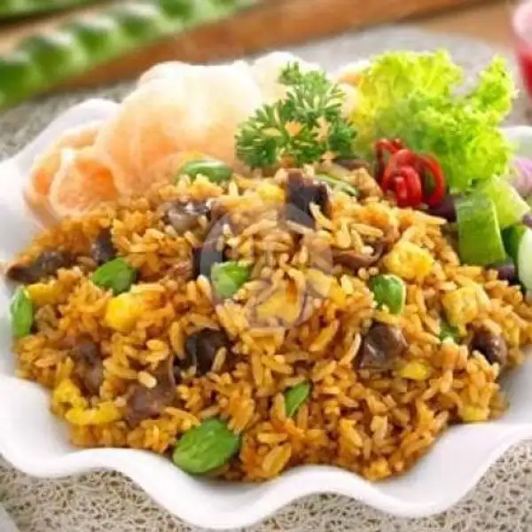 Nasi Goreng Pakai Ayam + Bakso. | D.A.Y Juice Bofet, Belimbing
