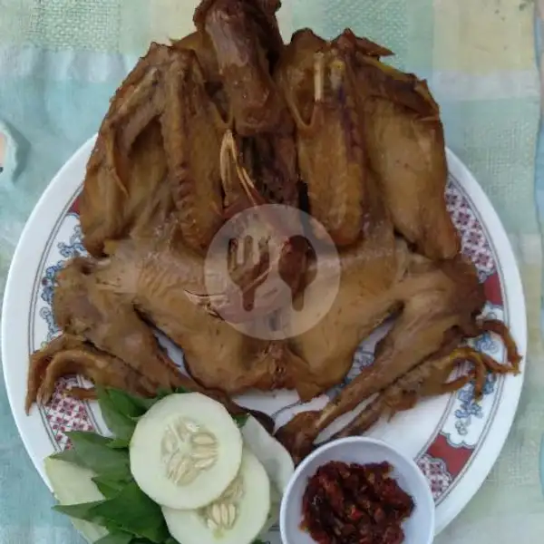 Ayam Utuh | Ayam Goreng Kampung Mbak Uuk, Jagalan