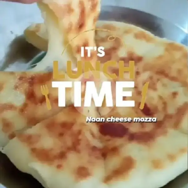 Naan Keju Moza( Cheese Naan ) | Warung Canai Kita, Denpasar