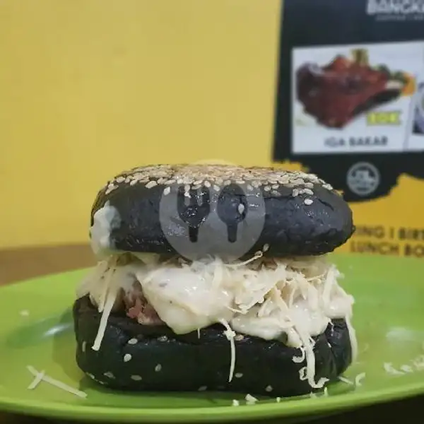 Black Burger with Creamy Mushroom Sauce | Mie Bangka99, Pamulang