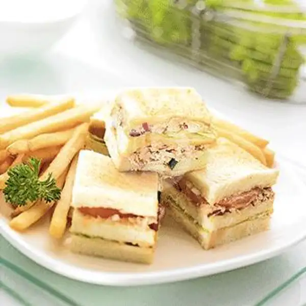Tuna Sandwich | Excelso Coffee, Paragon