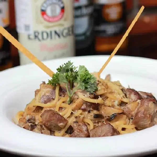 Beef Tenderloin Pasta | Carnivor Steak & Grill, Surabaya