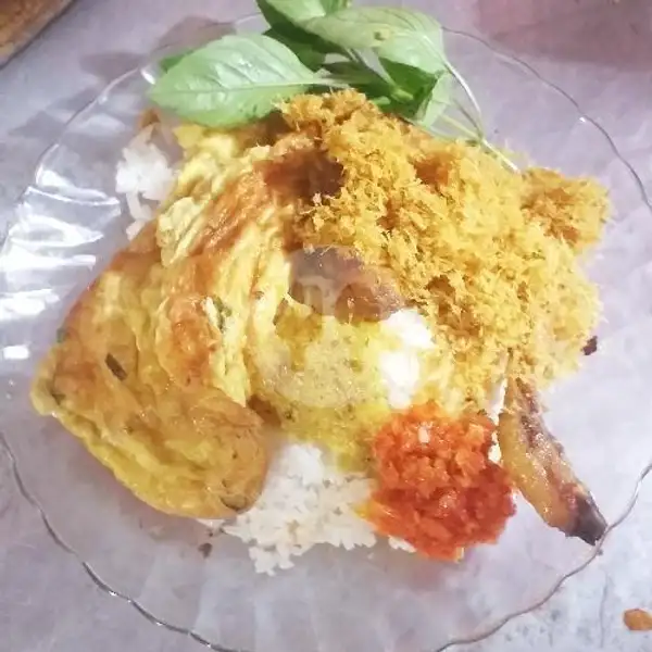 Nasi Ayam + Telur | Nasi Goreng & Ayam Goreng Tunggal, Madyopuro