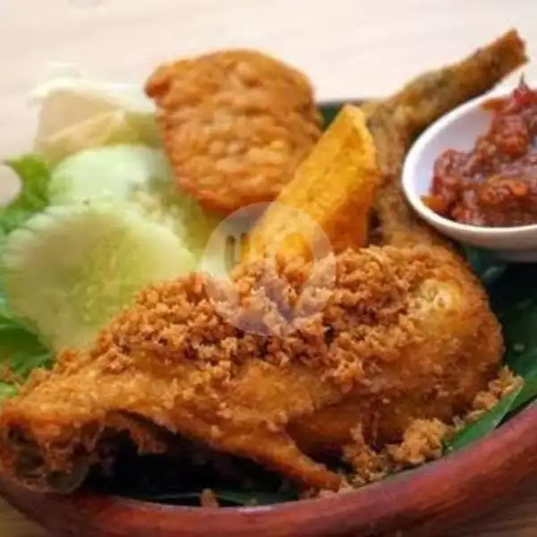 Ayam Penyet Tanpa Nasi | Warung Pak Lubis, Tanjung Morawa