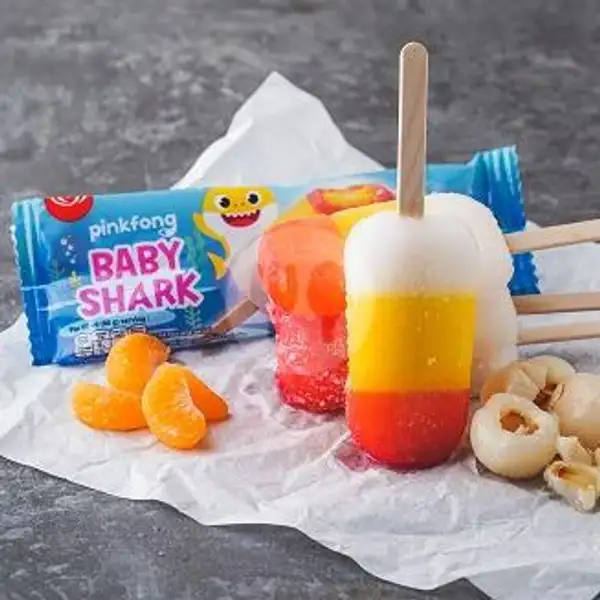 4 Walls Baby Shark Lolly | Ice Cream Walls - Gajah Mada (Es Krim)
