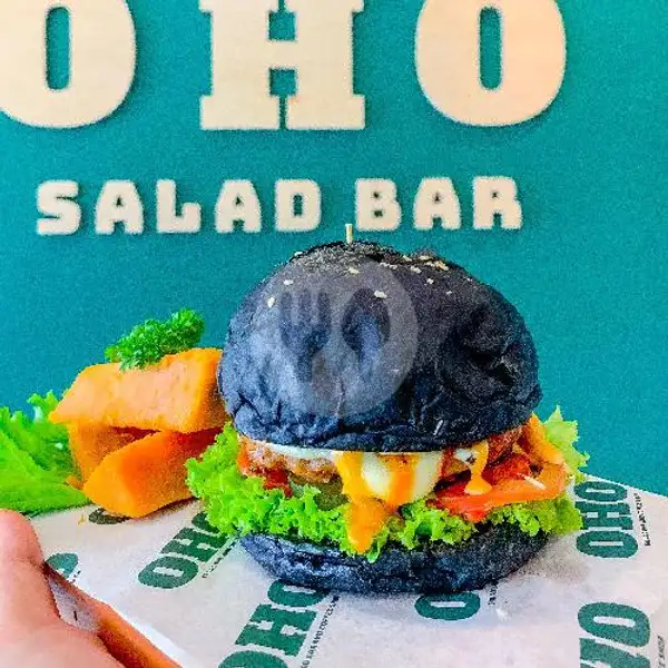Black Smashed Chicken Burger | OHO Salad Bar, Denpasar