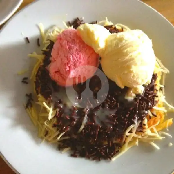 Prata Keju + Ice Cream | Coger Tangerang, Villa Mutiara Pluit