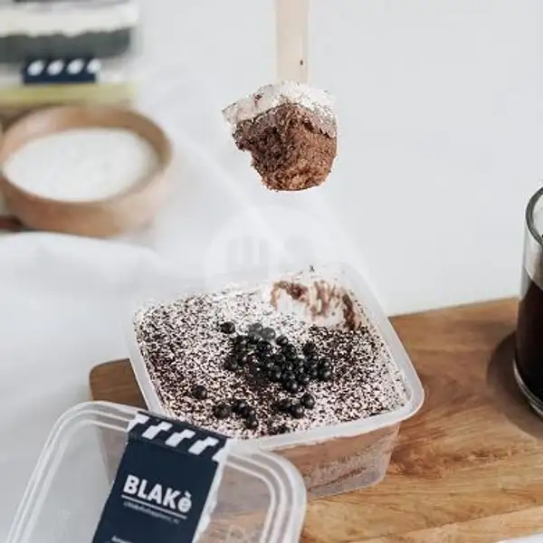 Chocomaltine Crunchy Creamy Dessert Box | Blake For Happiness_ns, Buni Sari