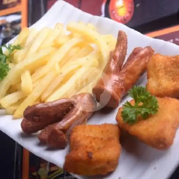 FRENCH FRIES SOSIS NUGGET | BROTHERHOOD CAFE