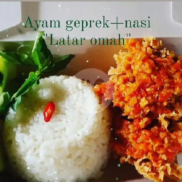 Nasi Ayam Geprek | Angkringan Latar Omah Bakol Banaran, Dr Sutomo