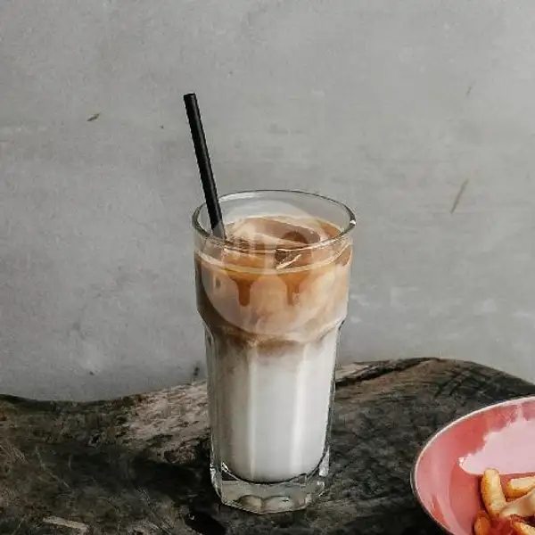 Hazelnut Latte | Anak Panah Kopi, Banjarsari