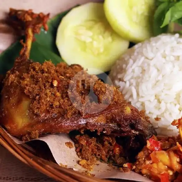 Ayam Bakar + Nasi + Tahu Tempe. | Pecel Lele Setia Caknur, Setia 1