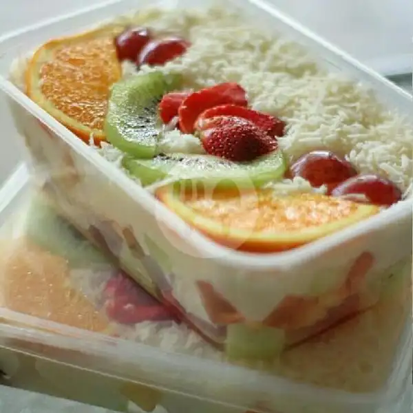 Promo Paket 2 Cup Salad Buah 650 Ml Free Buah Potong 200 Ml | Salad Buah Mama Arel, Pondok Aren