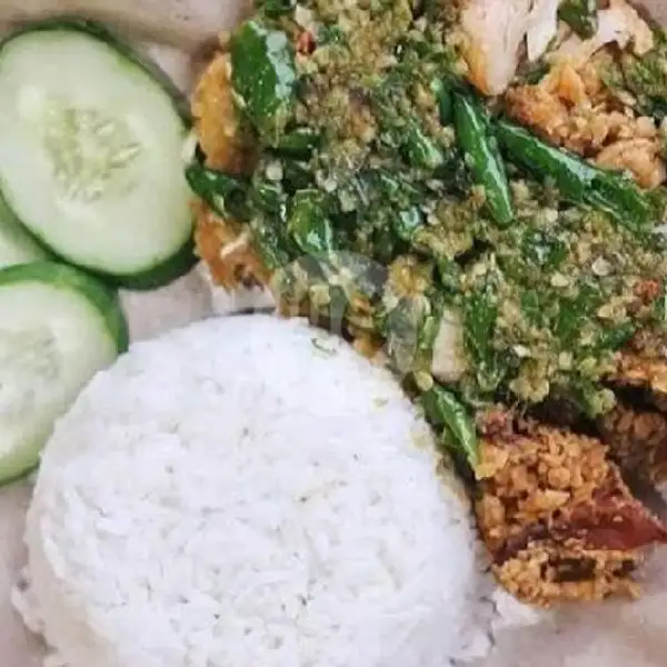 Nasi ayam lado hijau | Pecel Ayam & Ayam Geprek DZ, Gg Mela