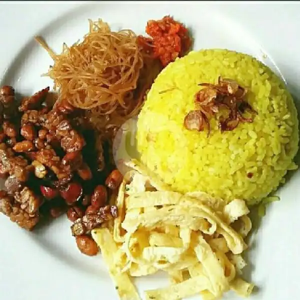 Nasi Kuning Ayam Goreng | Nasi Kuning Jorelat, Sukmajaya