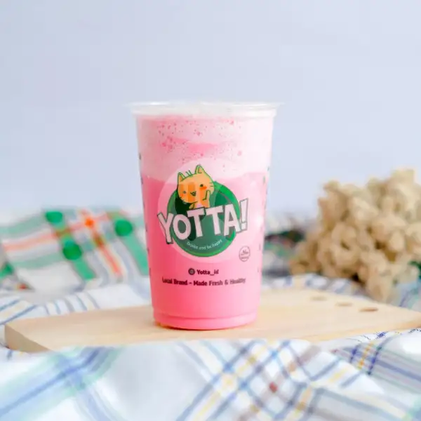 Strawberry Milk | Yotta, Dg Tata
