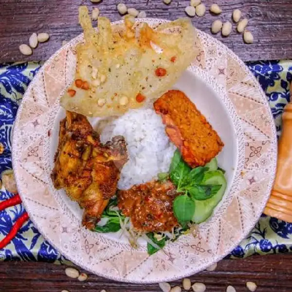 Nasi Pecel Ayam | Kedai Anyar, Manukan Indah