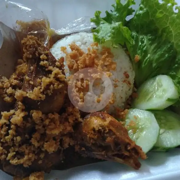 Pahe Nasi Kepala Ayam Goreng Kremes | Pondok Ikan Bakar Bu Oen, Purwokerto Timur