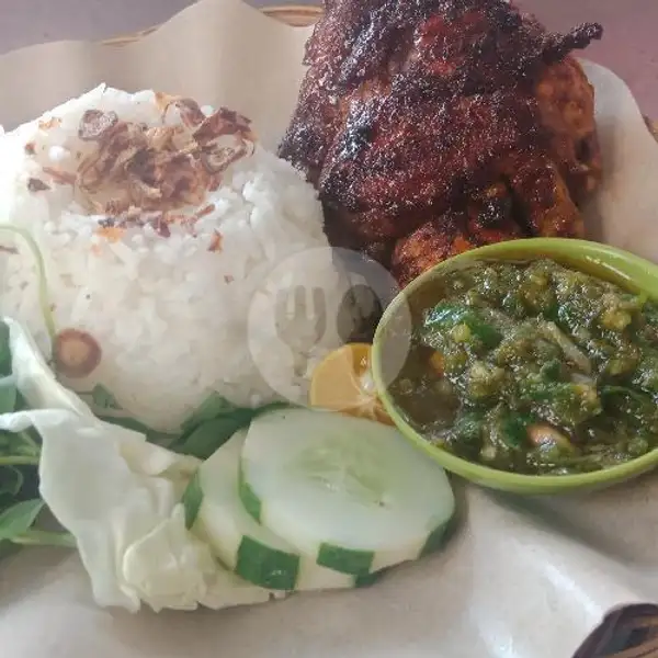 Ayam Bakar Cabe Hijau + Nasi | Warung Kampung Dhea