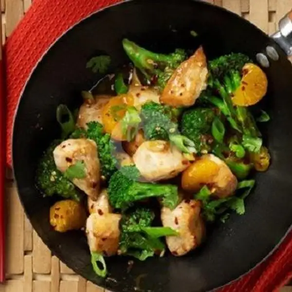 Broccoli Ayam Saus Tiram | Foodpedia Sentul Bell's Place, Babakan Madang