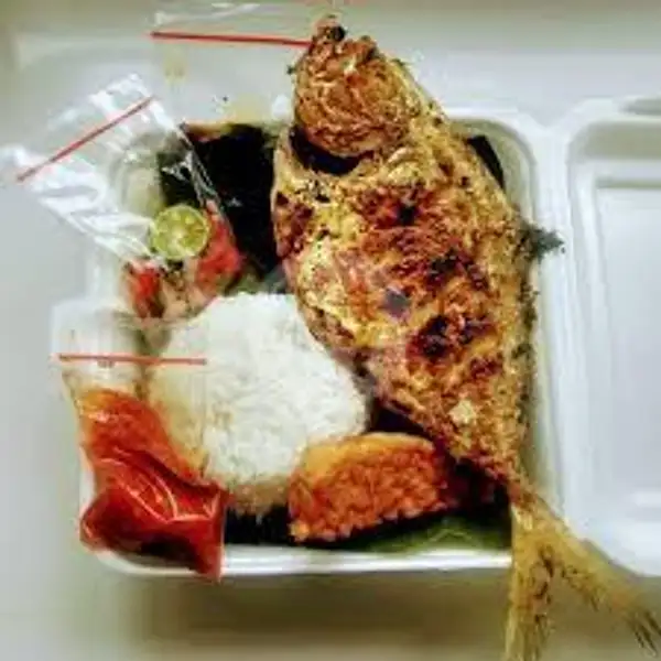 Ikan Kembung Bakar / Goreng / Pencok + Nasi + Lalap | Pondok Ayam Bakar tik Tik Duri Kepa, Green Ville