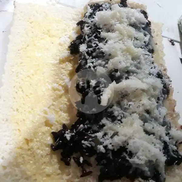 Ketan Hitam + Taro | Roti Bakar Ku, Kartasura