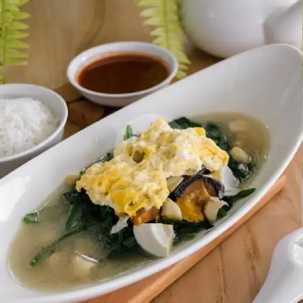 Polingcay Tiga Macam Telur (Medium) | Royal Dynasty Restaurant