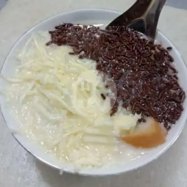 Bubur Kacang Ijo+Ketan+Roti+Keju Di Cup 300mL +Sendok | BUBUR KACANG IJO KETAN ITEM KHAS MADURA MAS NABIL