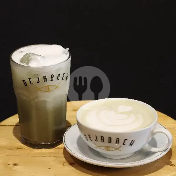 Ice Avocado Latte | Deja Brew, Margonda Raya