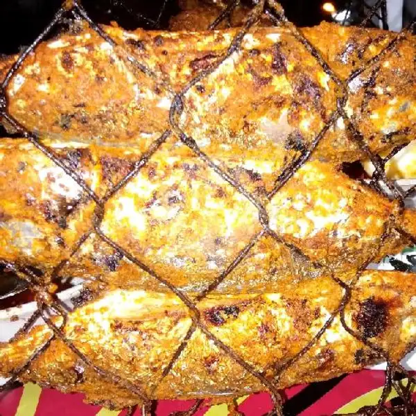 Ikan Kembung Bakar | Ampera Mak Sati & Bubur Ayam BKP, Kemiling