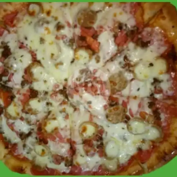 Meatlover Jumbo | Pizza Dezzo, Giwangan