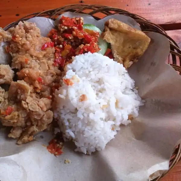Geprek Mewek Saos Bbq + Nasi | Ayam Goreng Nelongso, Mastrip Madiun
