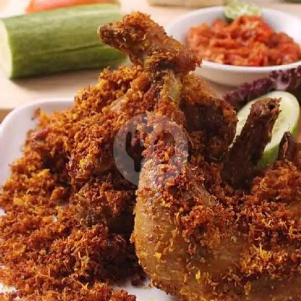 Ayam Goreng Serundeng (paha ) | Sego Babad & Tempong Pedas Menangis, Kubu Kuliner