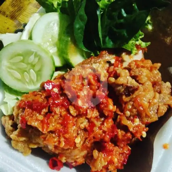 Ayam Geprek + Lalapan Saja | Warung Seblak Anie, Kebon Gedang