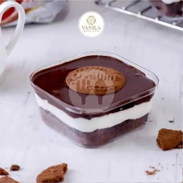 Personal Ovaltine Dessert Box | Vanila cake