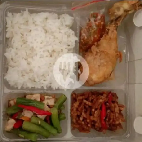 Nasi Box Ayam | Warteg Kharisma Bahari Aren Jaya