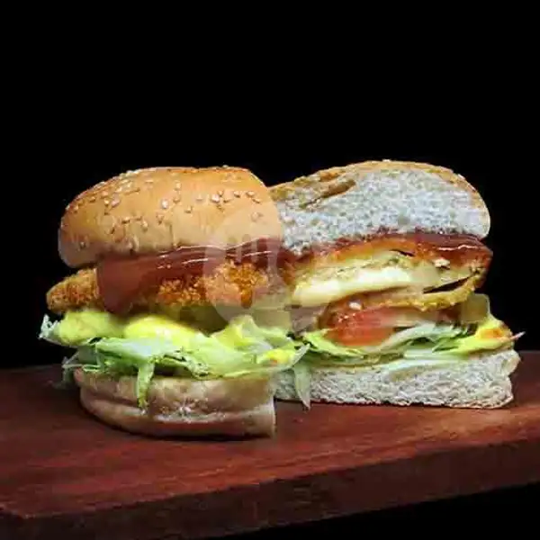 Messy Cheesy Chicken Burger | Burger Bros, Mulyorejo