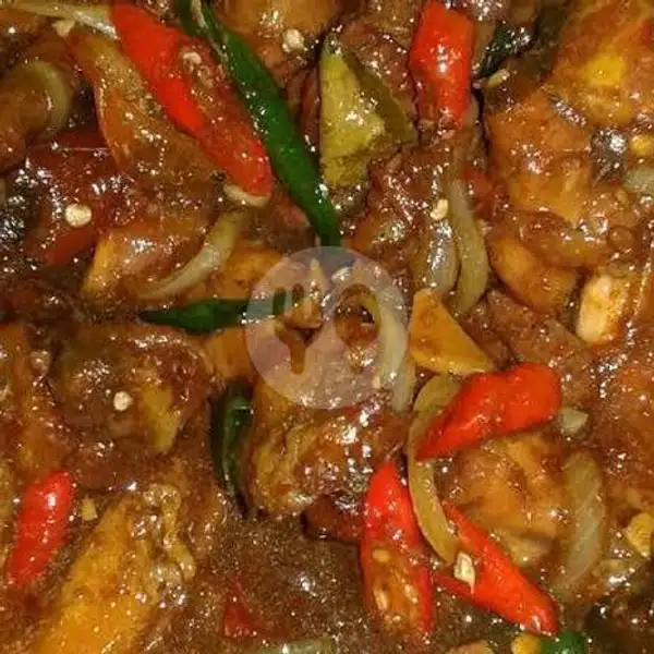 Nasi Ayam Lada Hitam + Telur Ceplok ( Jumbo ) | Naufalita Resto & Cake, Jekan Raya