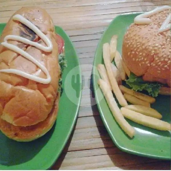 Chiken Burger + Spagety Bolognese | Rumah Cemilan Dzaki, Larangan