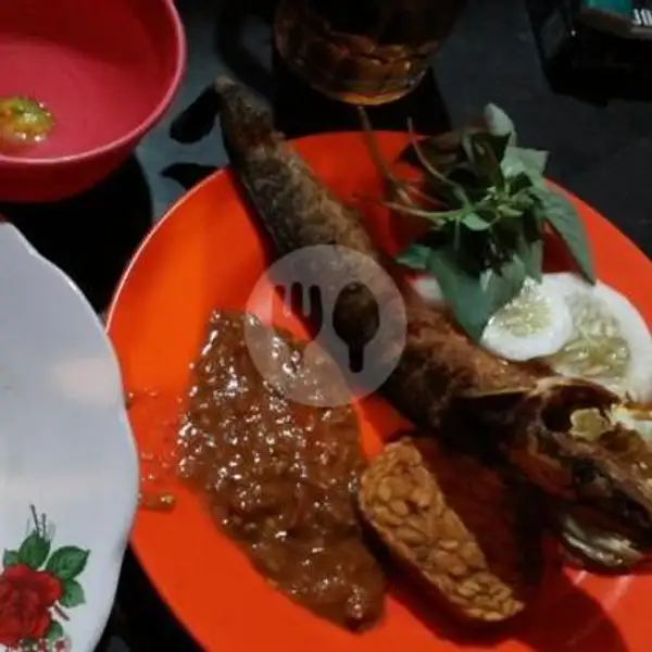 Pecel Lele | Bofet Rujak Es Campur & Soup Buah Andini, Samudera