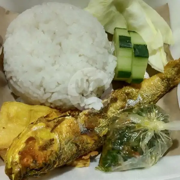 Paket Bandeng Presto | Ayam Gepuk Dan Nasgor Mpok LaLa, Denpasar