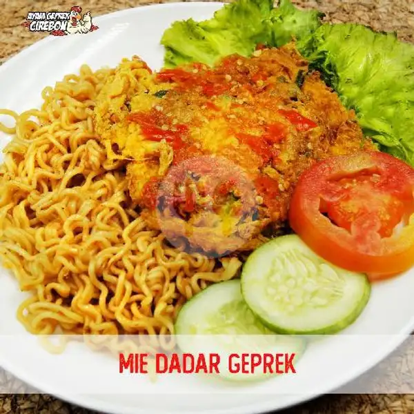 Mie Dadar Geprek | Ayam Geprek Cirebon, Kejaksan