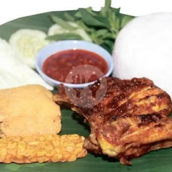 Ayam Penyet | Ayam Crispy Tasya Tia, Sukajadi Riau