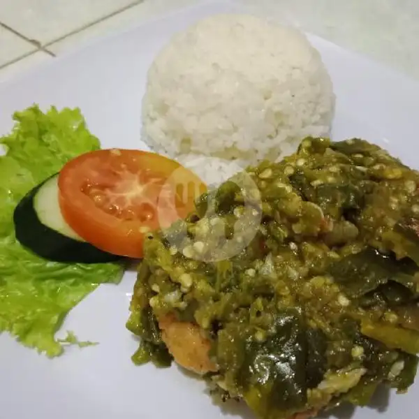 Geprek Large Sambal Hijau Dada / Paha Atas + Nasi + Es Teh | Cepot Fried Chicken & Geprek, Denpasar