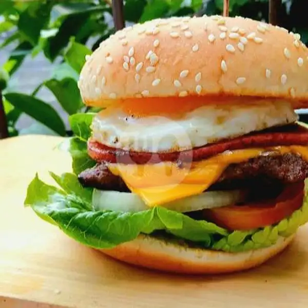 Baby G. + Free Ice Tea | Vidy Burger & Kebab, Renon