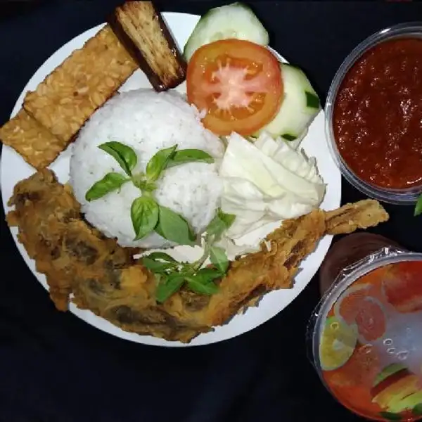 Paket Komplit Fried Lele | Dapoer Cak Dory, Cempaka Kaja