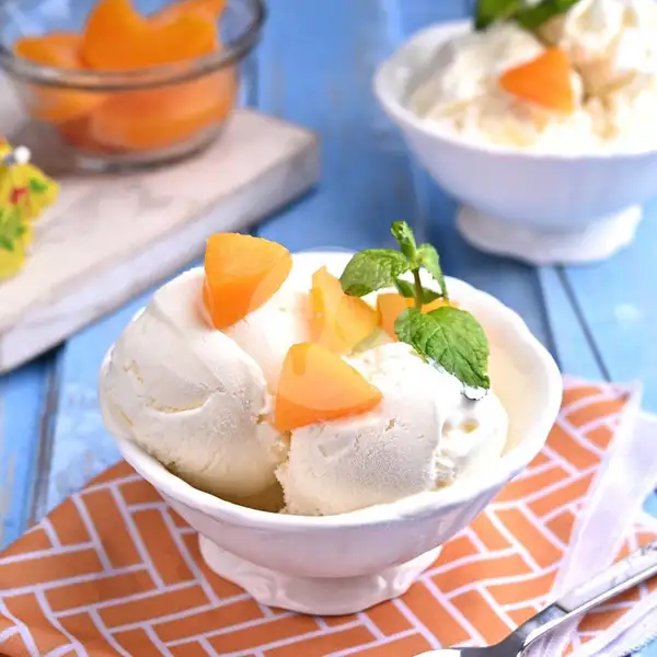 Peach Yoghurt Ice Cream | Cold Stone Ice Cream, Grand Indonesia