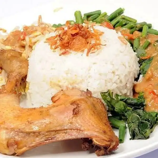 Nasi Pecel Ayam Goreng | Kerupuk Ikan Tengiri Bu Zulaiha, Manukan Peni