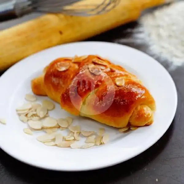 Almond Bread | Butter Milk by Gedong Roti - Roti Bakar, Bakery, Coffee & Eatery