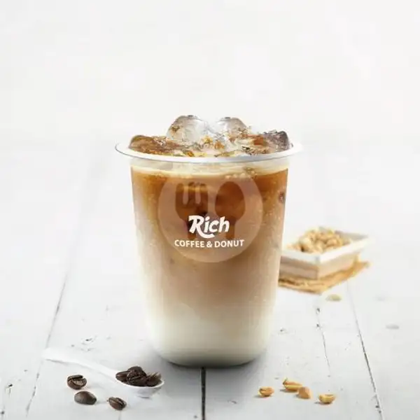 Hazelnut Latte | Rich Coffee & Donut, Margonda